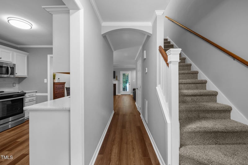 166 Greenmont Ln, Cary, NC 27511