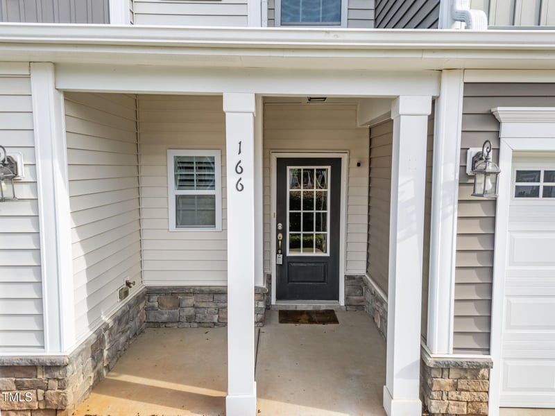 166 Gulley Glen Dr, Garner, NC 27529