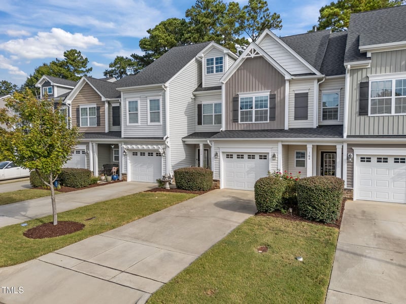166 Gulley Glen Dr, Garner, NC 27529
