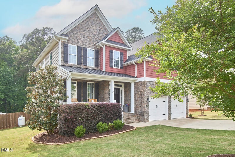 166 Roaring Creek Dr, Garner, NC 27529