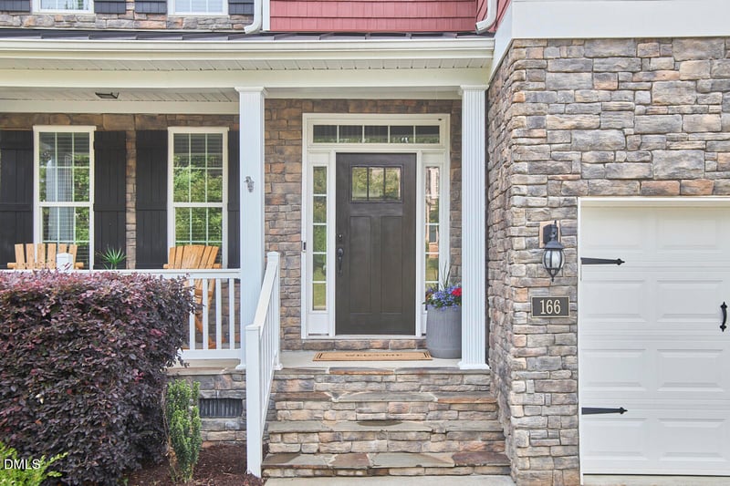 166 Roaring Creek Dr, Garner, NC 27529