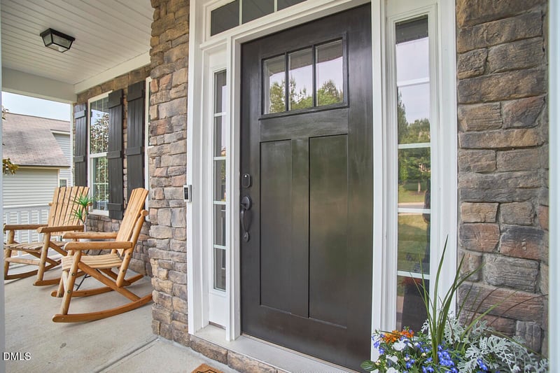166 Roaring Creek Dr, Garner, NC 27529