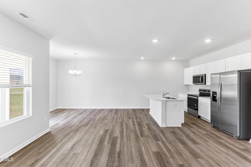 166 Shiloh Woods Cir, Smithfield, NC 27577