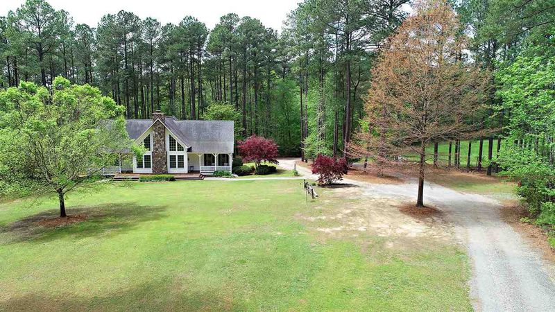 1661 Hortons Pond Rd, Apex, NC 27523