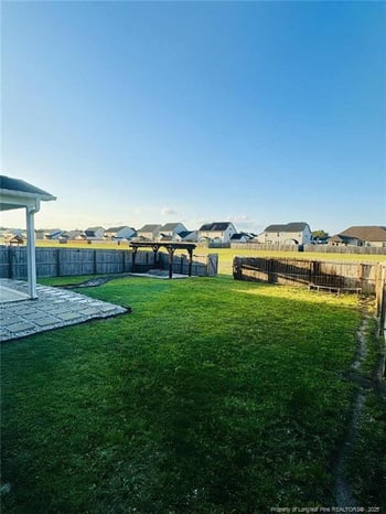 1661 Seattle Slew Ln, Hope Mills, NC 28348