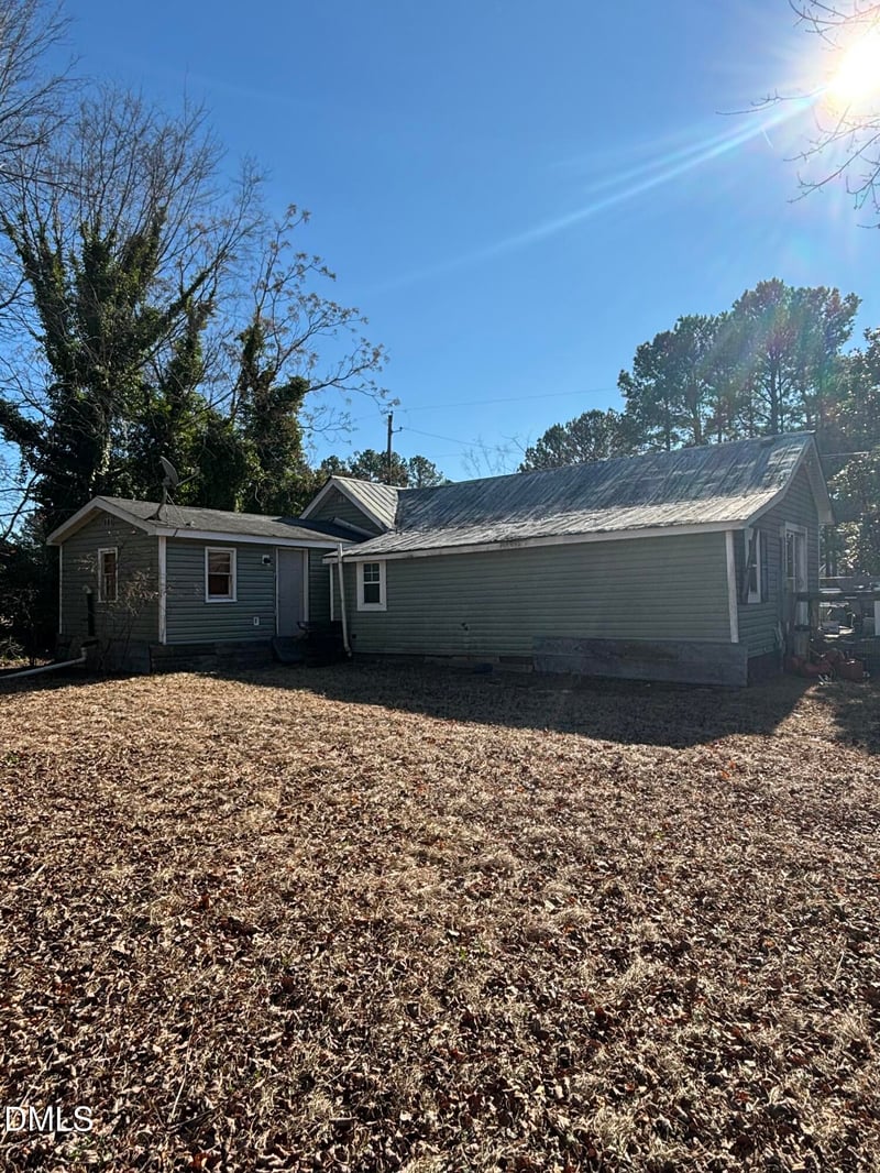 16622 Highway 210 , Angier, NC 27501