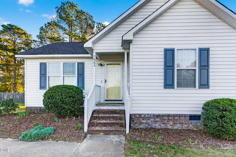 1663 Mabry Rd, Angier, NC 27501