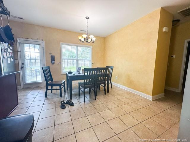 1664 Rock Creek Ln, Fayetteville, NC 28301