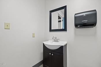 1665 Market Dr, Raleigh, NC 27609