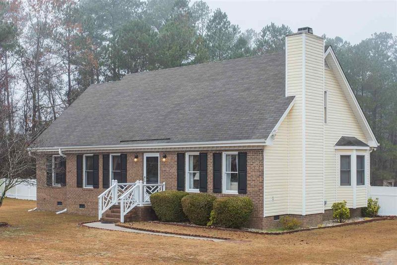 1666 Mt Pleasant Rd, Willow Springs, NC 27592