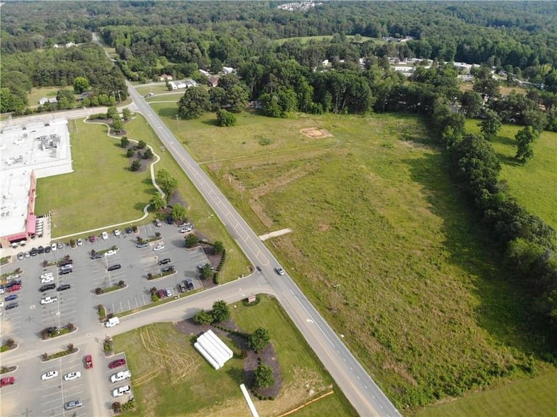 16661736 Whites Kennel Rd, Burlington, NC 27215