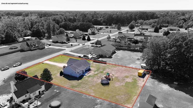 167 Courtney Ln, Dunn, NC 28334