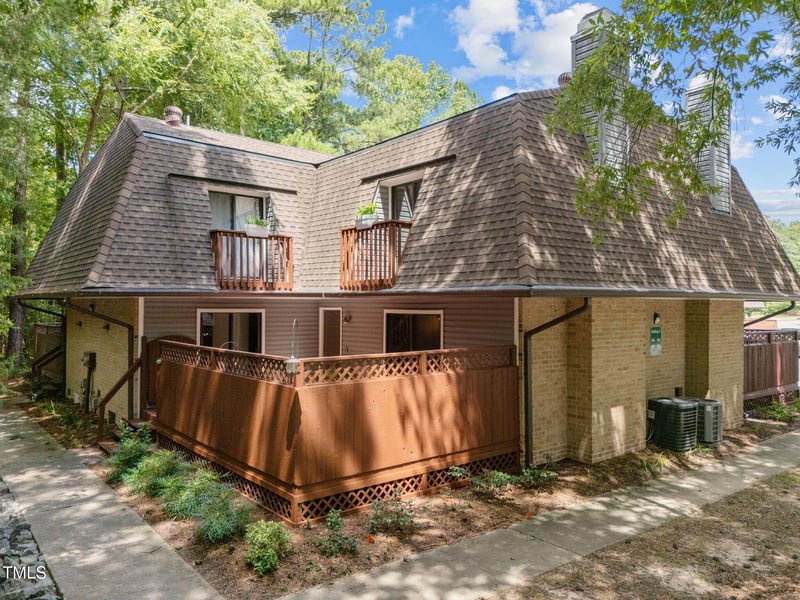 167 Springberry Ln, Chapel Hill, NC 27517