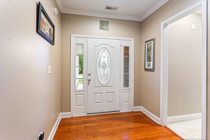 1670 Pristine Ln, Hope Mills, NC 28348