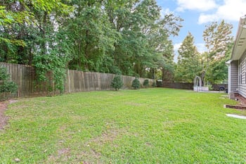 1670 Pristine Ln, Hope Mills, NC 28348