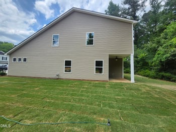 1673 Elk Run Dr, Fayetteville, NC 28312