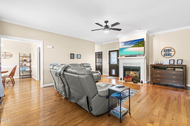 1675 Cheves Rd, Zebulon, NC 27597