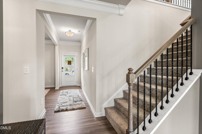 1676 Elk Run Dr, Fayetteville, NC 28312