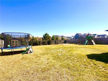 1676 Man O War Dr, Hope Mills, NC 28348
