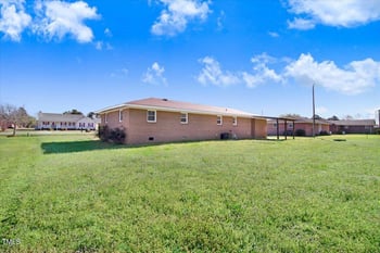 1676 Tommys Rd, Goldsboro, NC 27530
