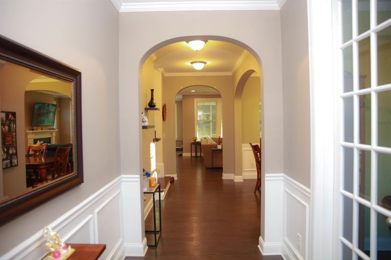 1677 Salem Village Dr, Apex, NC 27502