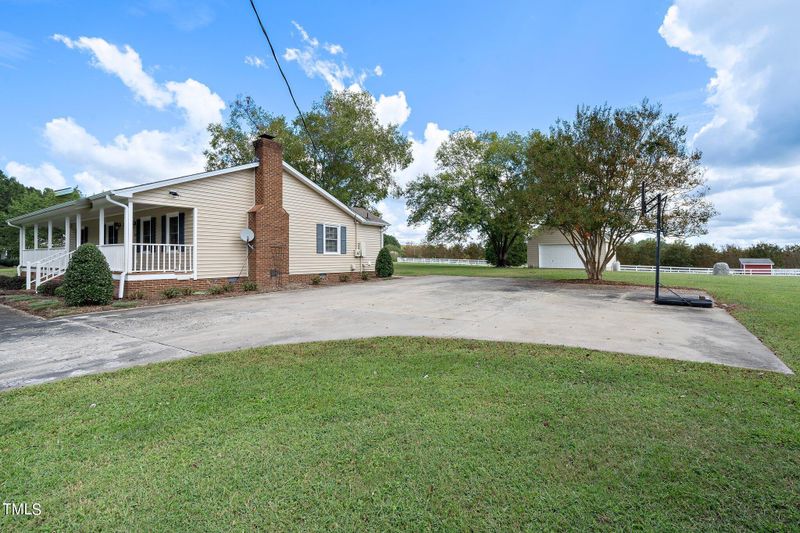 1678 Hayes Rd, Creedmoor, NC 27522