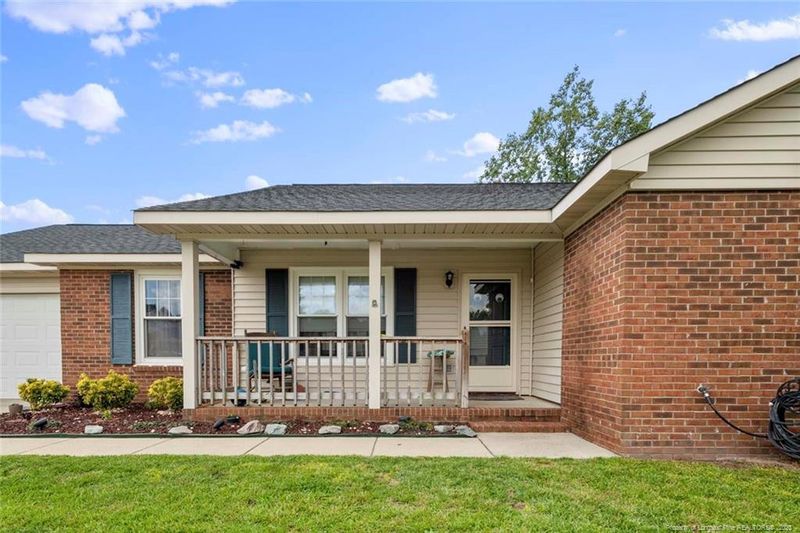 1678 Montrose Dr, Fayetteville, NC 28314