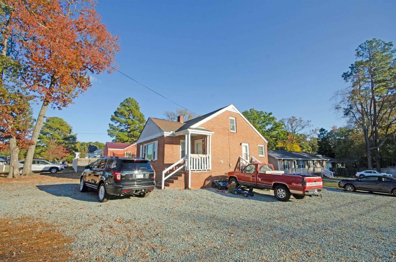 168 E Hill Ave, Sanford, NC 27330