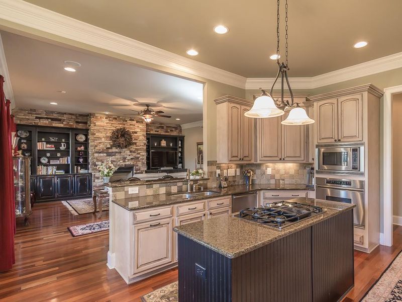 168 Mountain Laurel, Chapel Hill, NC 27517