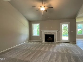168 Oakfield Trace Dr, Four Oaks, NC 27524