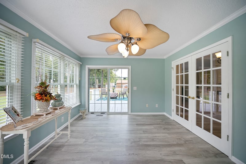 168 Tanning Ridge Dr, Dunn, NC 28334