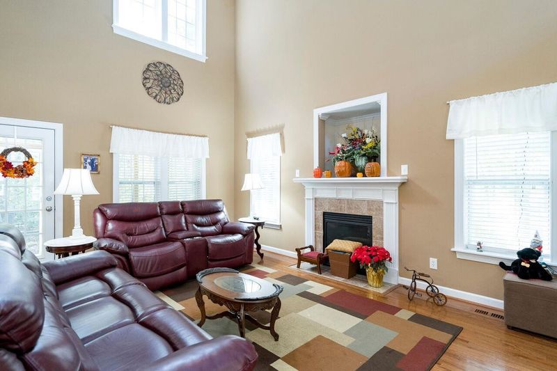 168 Windgate Dr, Clayton, NC 27527