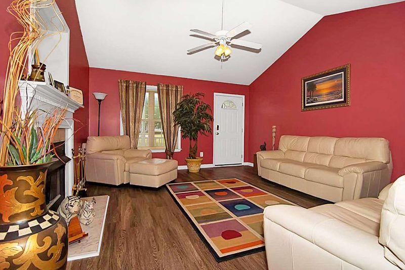 1681 Cobblestone Dr, Creedmoor, NC 27522