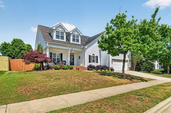 1681 Maizefield Ln, Fuquay Varina, NC 27526
