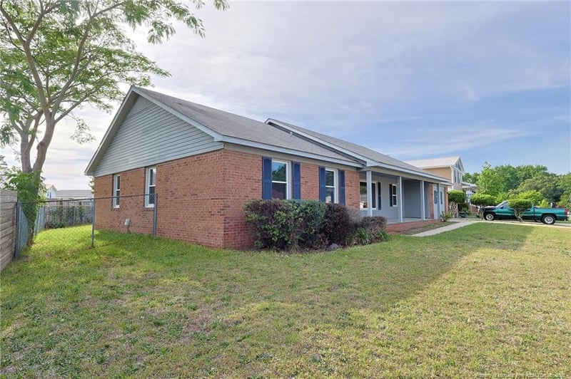 1686 Jersey Dr, Fayetteville, NC 28314
