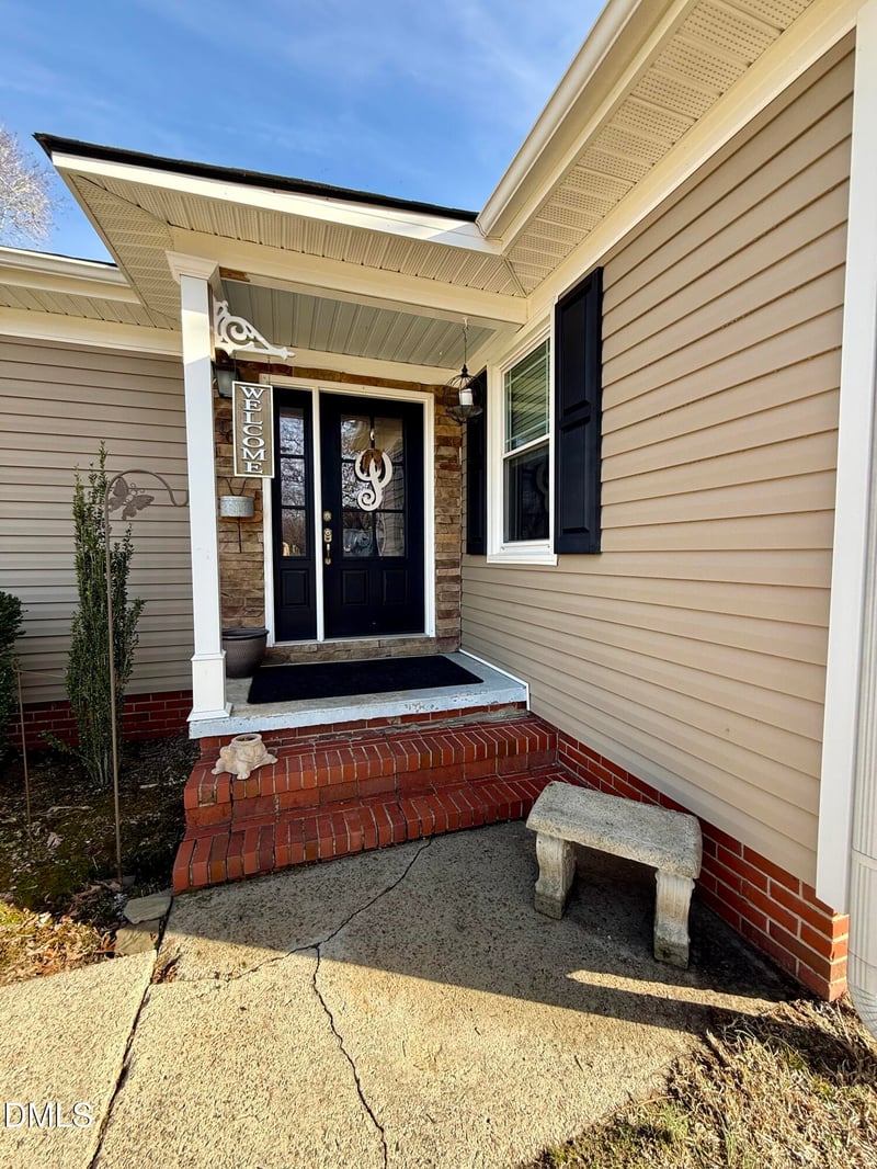 1689 Amelia Church Rd, Clayton, NC 27520