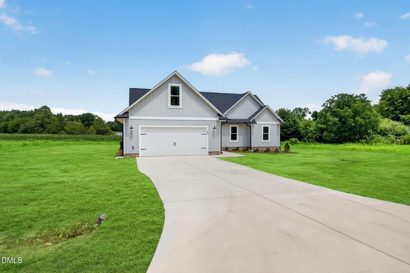 169 Cow Camp Rd, Dunn, NC 28334