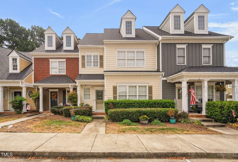 169 Old Grove Ln, Apex, NC 27502