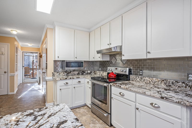 169 Palmer Dr, Clayton, NC 27527