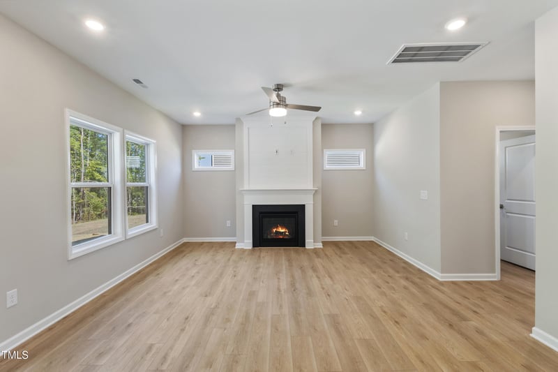 169 Pecan Valley Way, Four Oaks, NC 27524