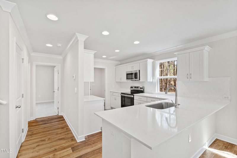 169 Running Deer Dr, Louisburg, NC 27549