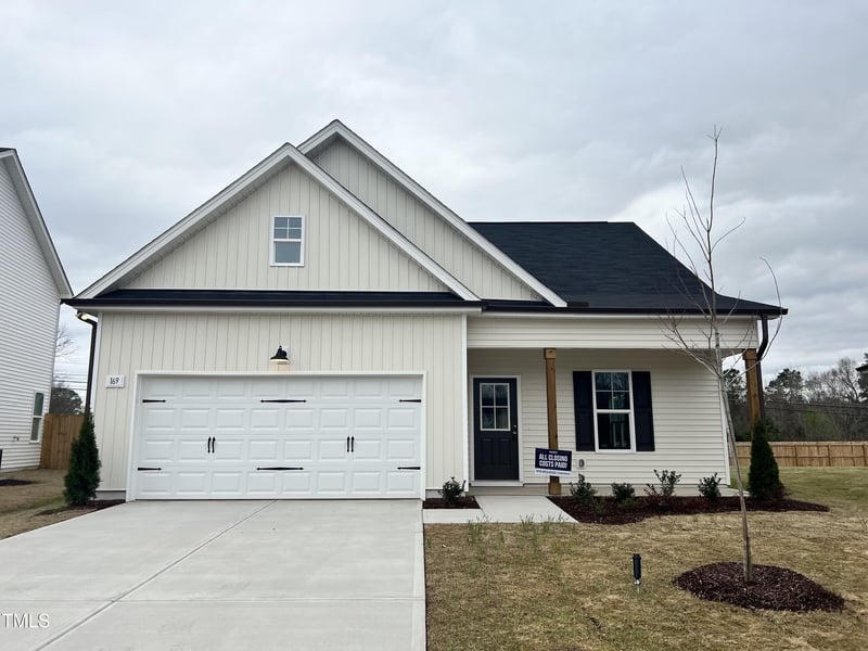 169 W Saltgrass Ln, Smithfield, NC 27577