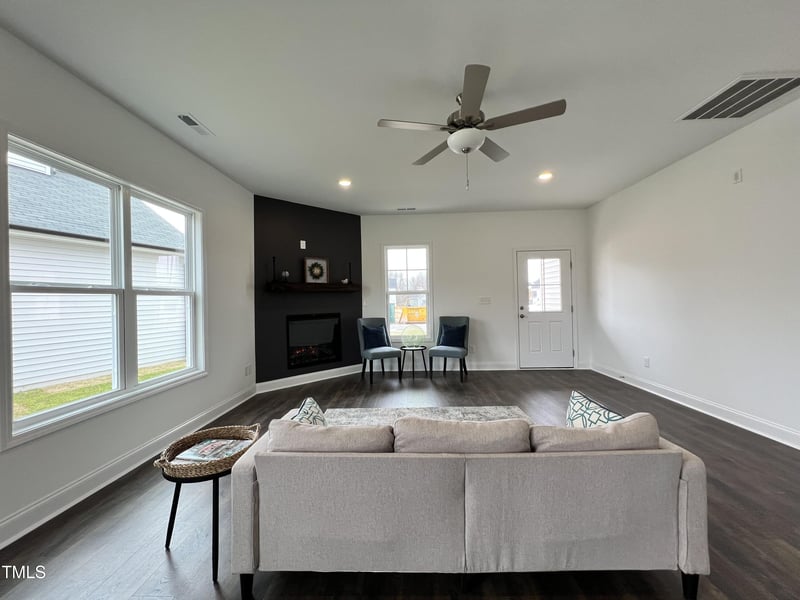 169 W Saltgrass Ln, Smithfield, NC 27577