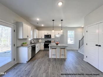 169 Shagbark Ln, Zebulon, NC 27597