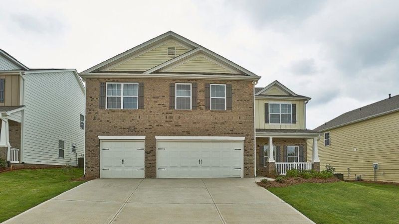 169 Solstice Dr, Haw River, NC 27258