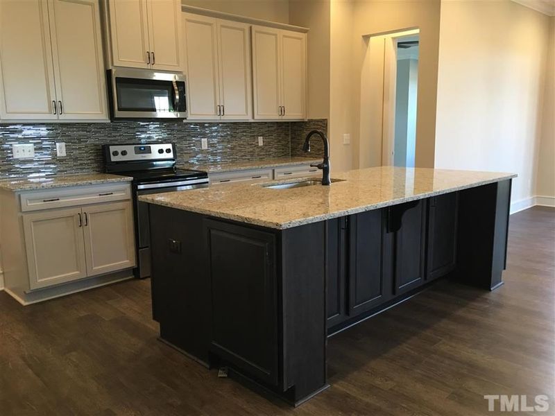 169 Warm Wind Dr #95, Clayton, NC 27527