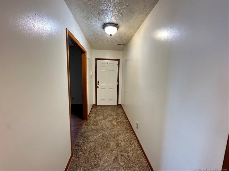 1691 Hazelhurst Dr, Fayetteville, NC 28314