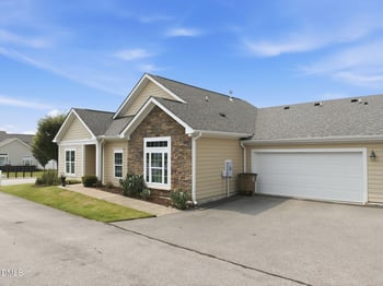 1699 Winter Wren Cir, Wake Forest, NC 27587