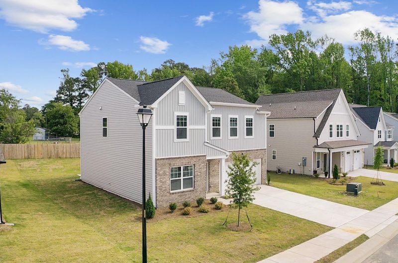 17 Ashley Oaks Ct, Angier, NC 27501