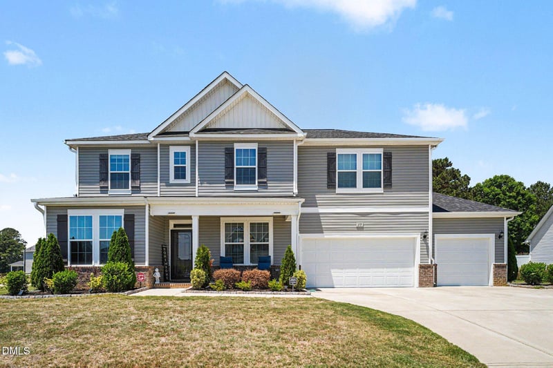 17 Barton Bay Ln, Clayton, NC 27520